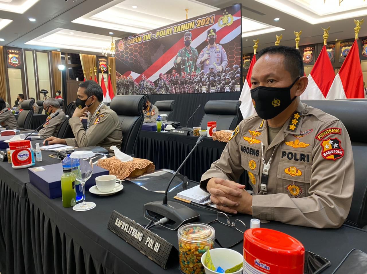 Software image and text block