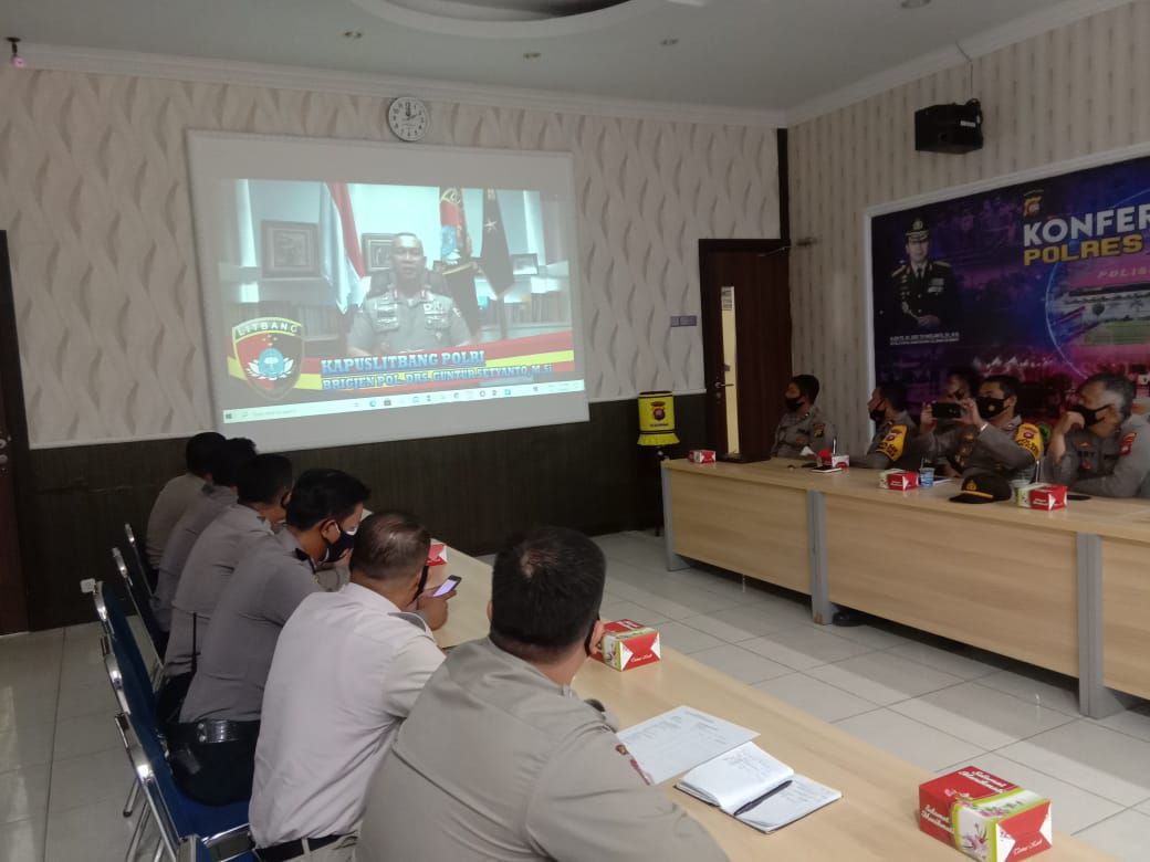 Software image and text block