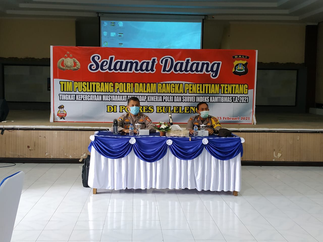 Software image and text block